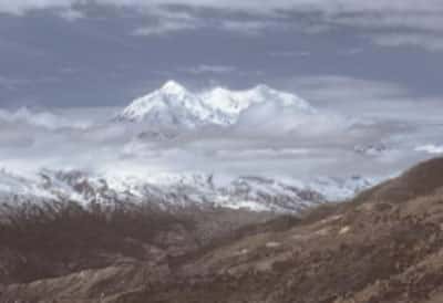 <br />Vue sur la montagne Illimani depuis le bas de La Paz.<br />&copy;IRD/Denis Wirrmann 