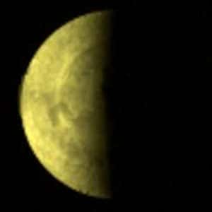 Pôle Sud vu dans l'ultraviolet (fausse couleur) et acquis par la caméra de surveillance de Vénus (VMC). <br />La résolution est d'environ 150 km par pixel. <br />(Crédits : ESA / MPS, Katlenburg-Lindau, Germany) 