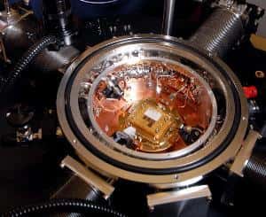  Un transistor refroidi à - 270 degrés Celsius a atteint la fréquence record de 500 GHz <br />(Crédits : IBM)