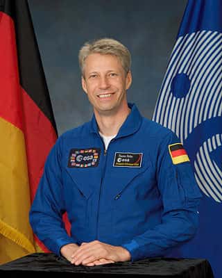 Thomas reiter astronaute européen, en mission à bord de l'ISS pour une durée de 5 à 7 mois. Crédits : NASA