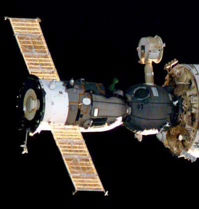 <br />C'est à bord d'un vaisseau russe Soyouz, tel que celui-ci, que s'envolera le prochain candidat à un séjour touristique dans la Station Spatiale Internationale. <br />&copy; NASA