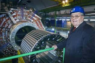 Le directeur du CERN, Robert Aymar (Cliquez pour agrandir, crédit : CERN).
