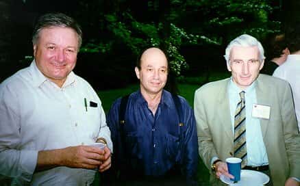De gauche à droite, Rashid Sunyaev, Jerry Ostriker et Sir Martin Rees. Crédit : Université de Princeton