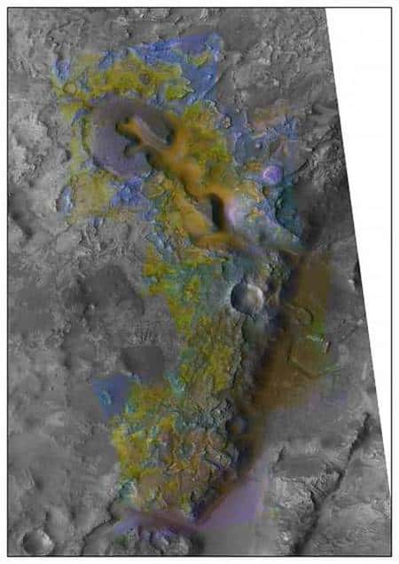 La région de Nili Fossae, vue par MRO. Traces d’olivines (jaune), d’argiles riches en smectites (bleu) et de carbonates (vert).  Credit: <em>NASA/JPL/JHUAPL/University of Arizona/Brown University</em>