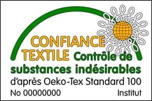 L'écolabel Okeo-Tex Standard 100 certifie que le tissu ne contient pas, ou très peu, de substances nocives ou allergènes.