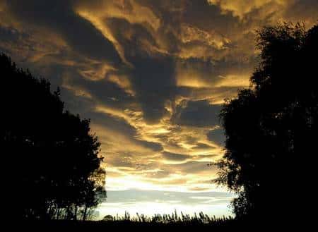 Plaines de Canterbury, Alpes-du-Sud, Nouvelle-Zélande. Source : Cloud Appreciation Society / Laurie Richards. Cliquer pour agrandir.