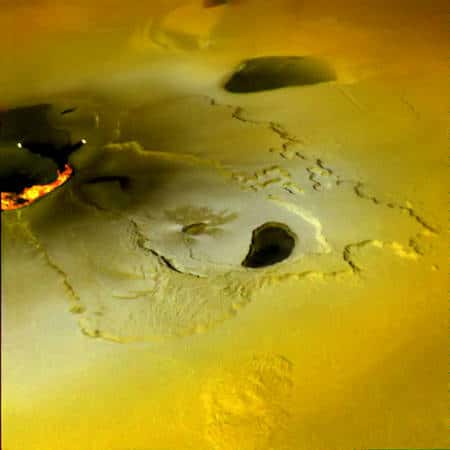 Des fontaines de laves sur la surface soufrée de Io, l'une des lunes de Jupiter. Crédit : Nasa