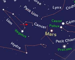 La flèche rouge représente le déplacement de Vesta dans la constellation du Lion pendant le mois de février.
