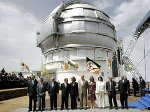 L'inauguration du <em>Gran Tecan</em> a eu lieu le 24 juillet 2009 en présence du roi d'Espagne Juan Carlos, passionné d'astronomie, et de la reine Sofia. Crédit AFP / D. Martin