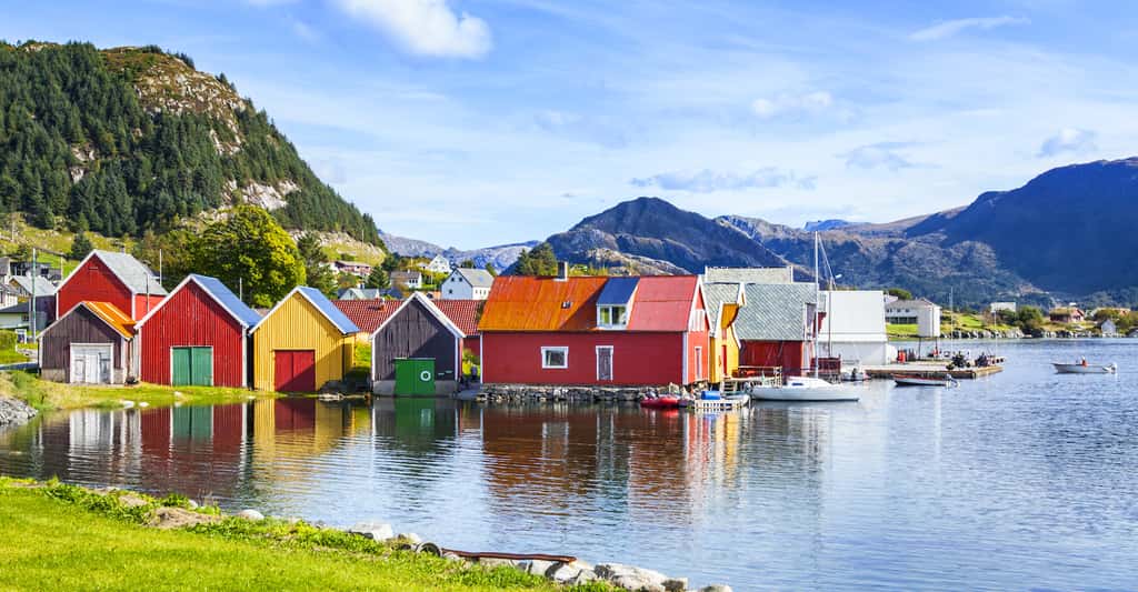 En Norvège, le projet <em>Northern Lights</em>, porté par des pétroliers, ambitionne de stocker, tous les ans à partir de 2024, un million et demi de tonnes de CO<sub>2</sub> sous la mer du Nord. © Friedberg, Adobe Stock