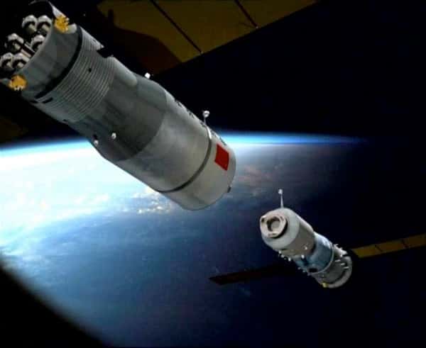 Tiangong-1, dont le lancement est prévu entre le 27 et le 30 septembre, devrait être rejoint en orbite par une capsule Shenzhou inhabitée pour s'y amarrer. © Cast
