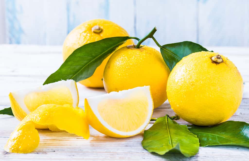 La bergamote, un air de ressemblance avec le citron. © travelbook, AdobeStock