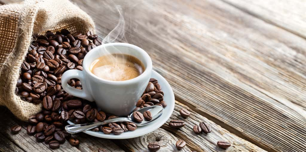 Optez pour le café en grains Delta pour une expérience riche en arômes et en saveurs. © Romolo Tavani, Adobe Stock