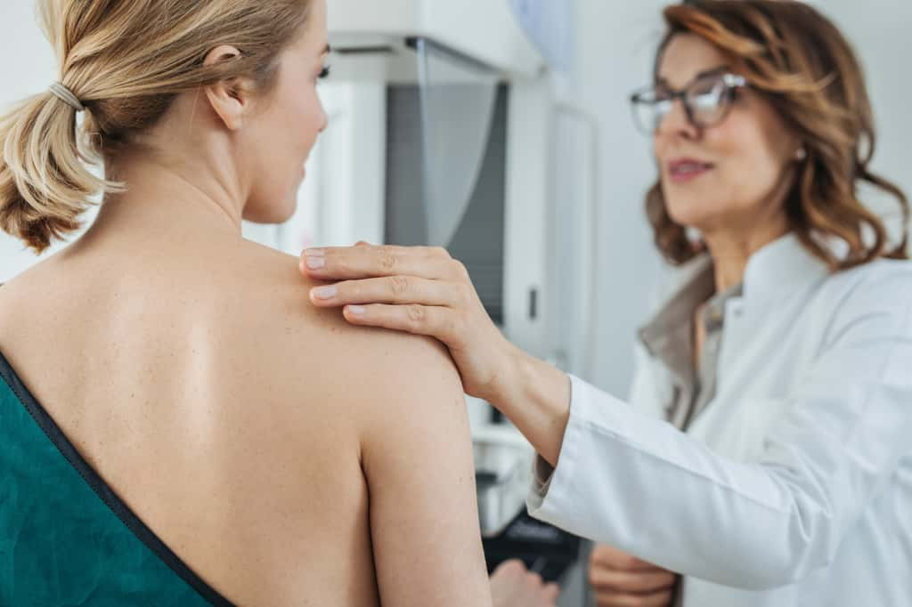 Au moindre doute, n'hésitez pas à consulter un médecin. © LStockStudio, Adobe Stock