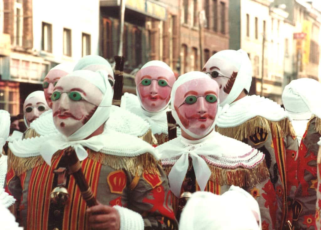 Le masque traditionnel du Gille © Marie-Claire, <em>Wikimedia Commons</em> by-sa 3.0