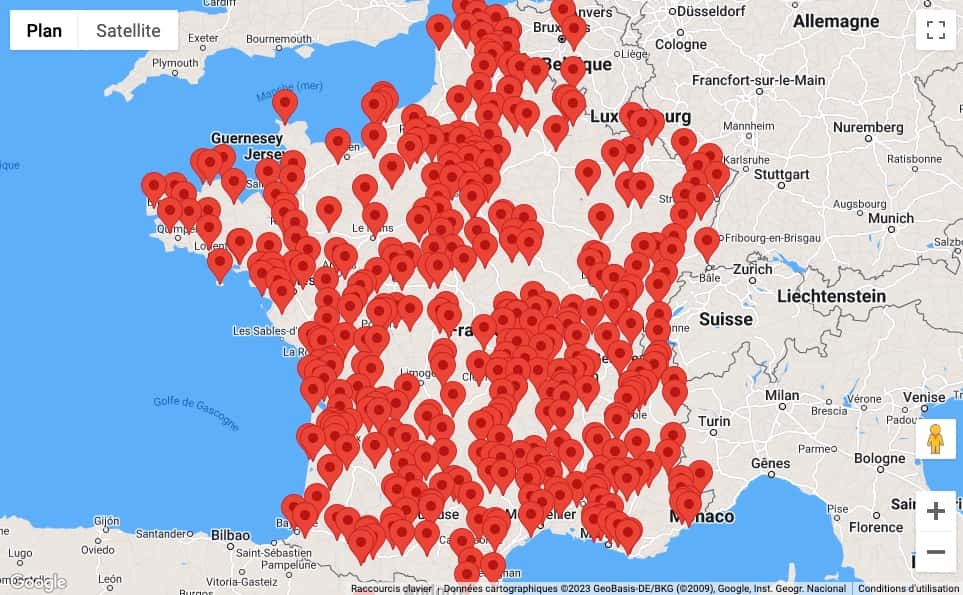 Trouvez les événements près de chez vous sur la <a href="https://www.afastronomie.fr/manifestations?eventType=Nuits+des+%C3%A9toiles&period=&county=" target="_blank">carte interactive de l'AFA</a>. © Google, AFA