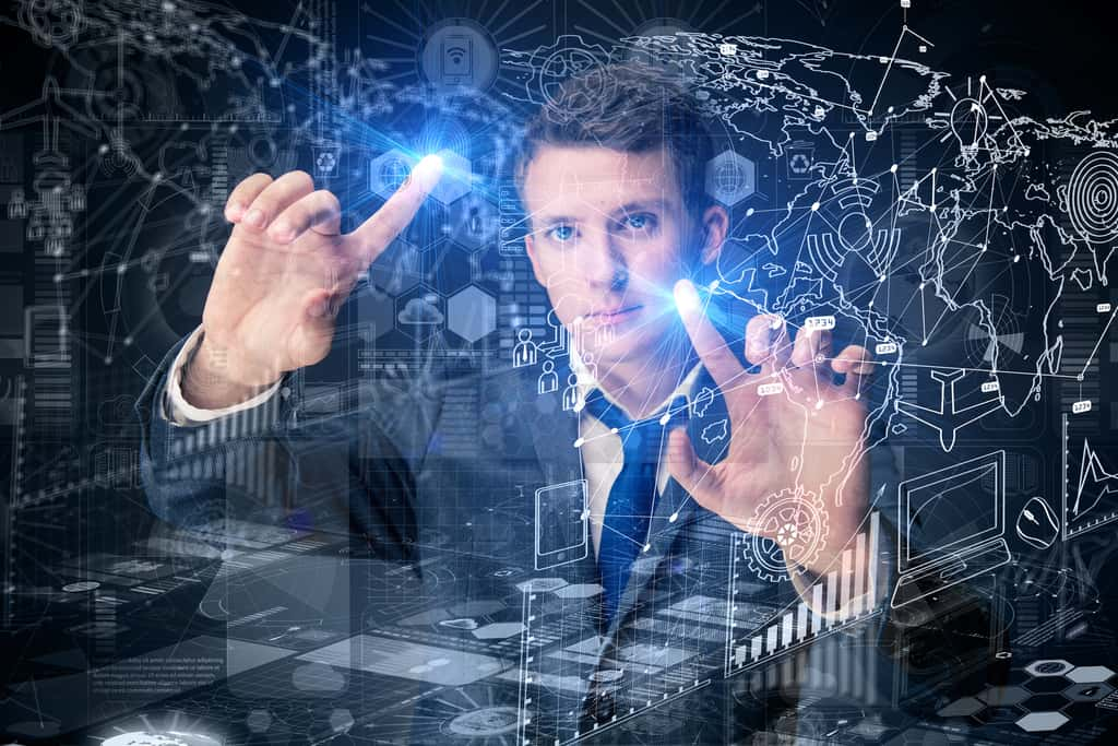 Chargé notamment de proposer de nouvelles stratégies à son entreprise, le data scientist cherche à améliorer les performances et la compétitivité de sa société. © Elnur, Fotolia.