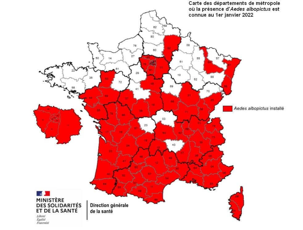 En rouge, les départements ayant signalé la présence du moustique tigre au 1<sup>er</sup> janvier 2022. © Ministère des Solidarités et de la Santé