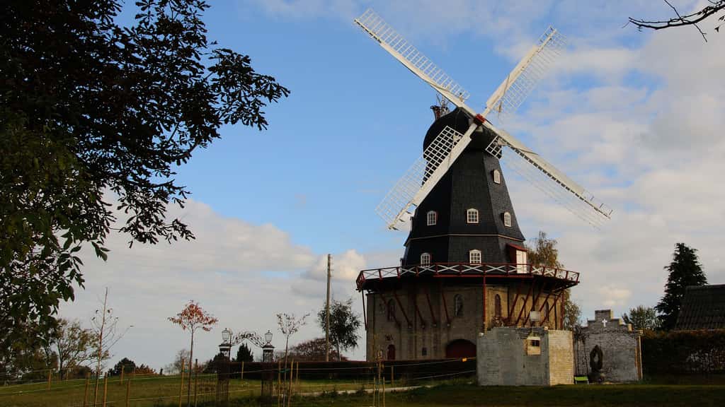 Le moulin à vent de Løve Mølle, Danemark
