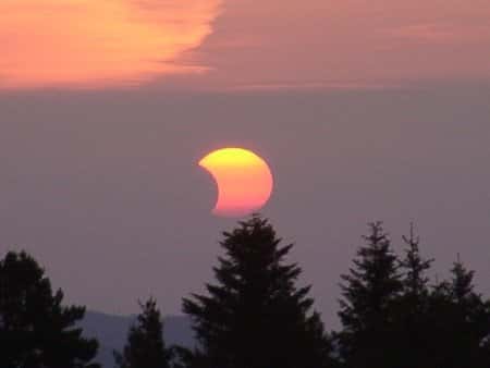 Eclipse de Soleil - 31 Mai 2003