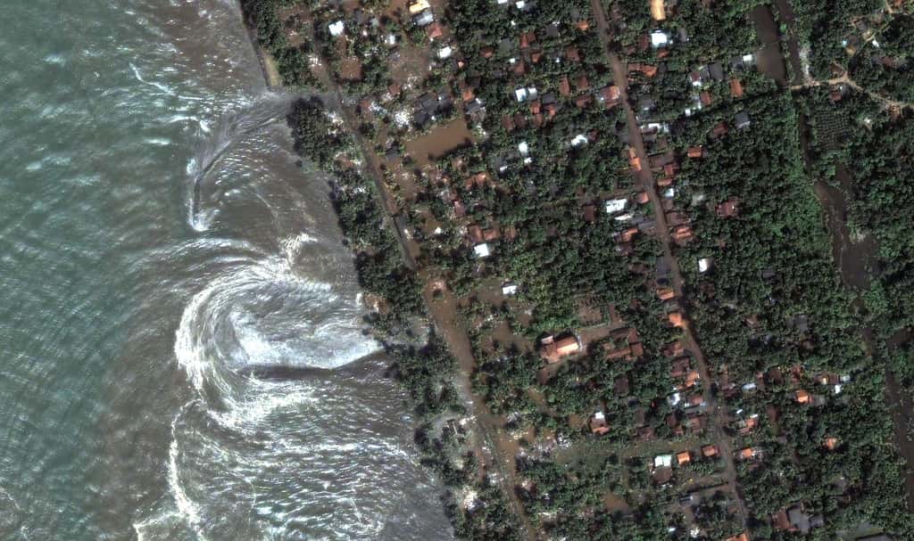 Srilanka - Kalutara : Vagues du Tsunami