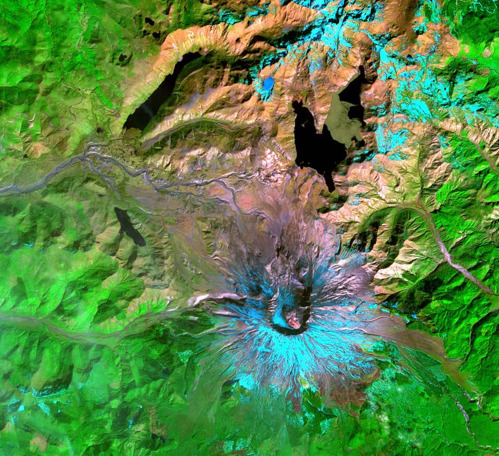 Le mont Saint Helens après éruption