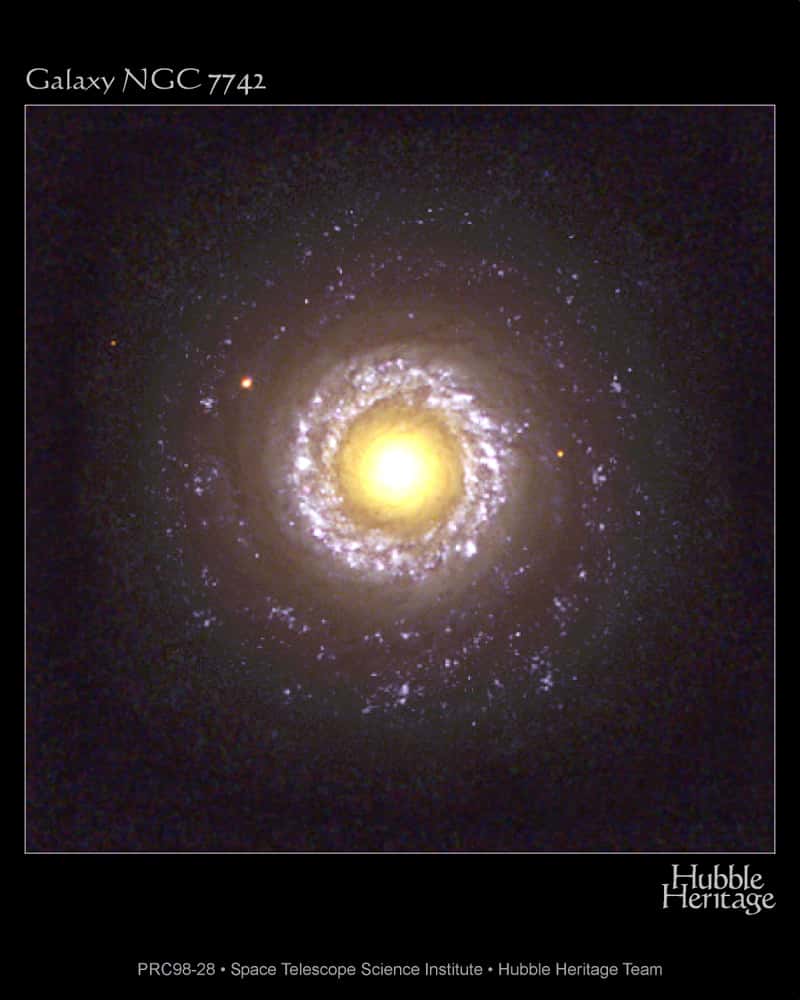 Hubble : Galaxie NGC 7742