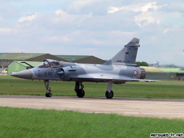 Mirage 2000 avant son vol de démonstration