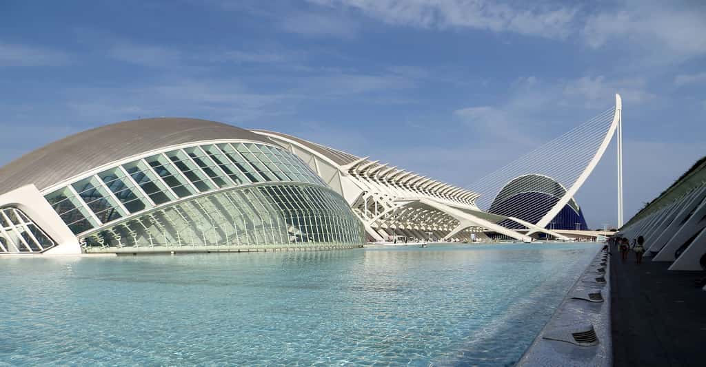 La maison des Arts et des Sciences à Valence. © Sunnya343, <em>Wikimedia,</em> CC by-sa 4.0 