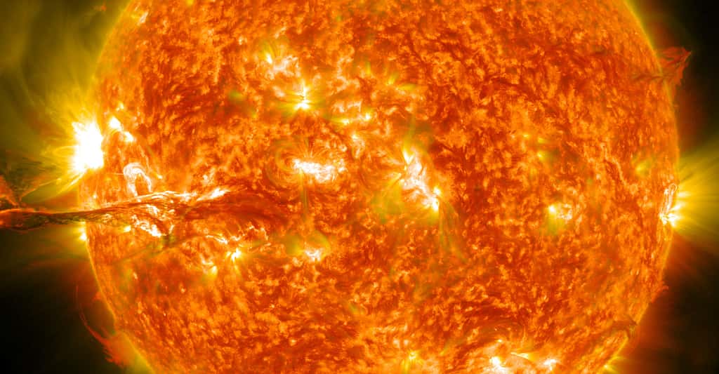 Vue d'éruptions solaires. © <em>Nasa Goddard Space Flight Center,</em> <em>Wikimedia commons</em>, CC by 2.0