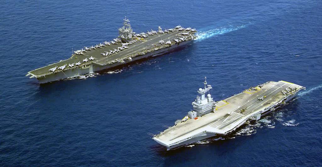 Le U.S. Navy aircraft carrier USS Enterprise (CVN-65).© Mate Airman Doug Pearlman - Domaine public