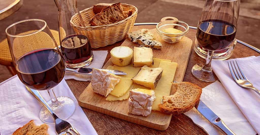 Plateau de divers fromages. Quels sont les labels en France ? © Skeeze, DP