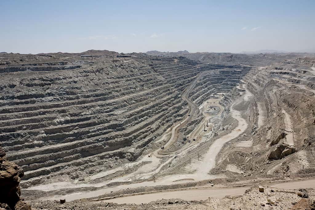 Vue générale de la mine d'uranium de Rössing, en Namibie. © Ikiwaner, Wikimedia Commons, GNU 1.2
