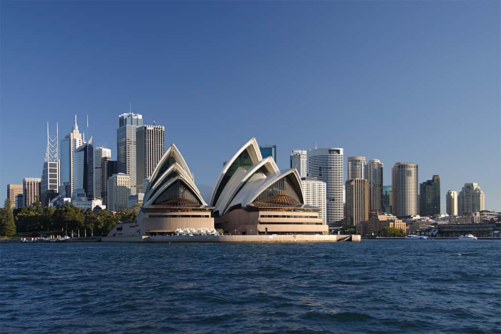 L'opéra de Sydney, en Australie, est la création de l'architecte Jørn Utzon. © Matt Field, CC by-nc 2.0