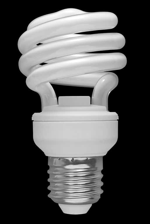 Ampoule compacte fluorescente. © Sun Ladder, CC by-nc 3.0