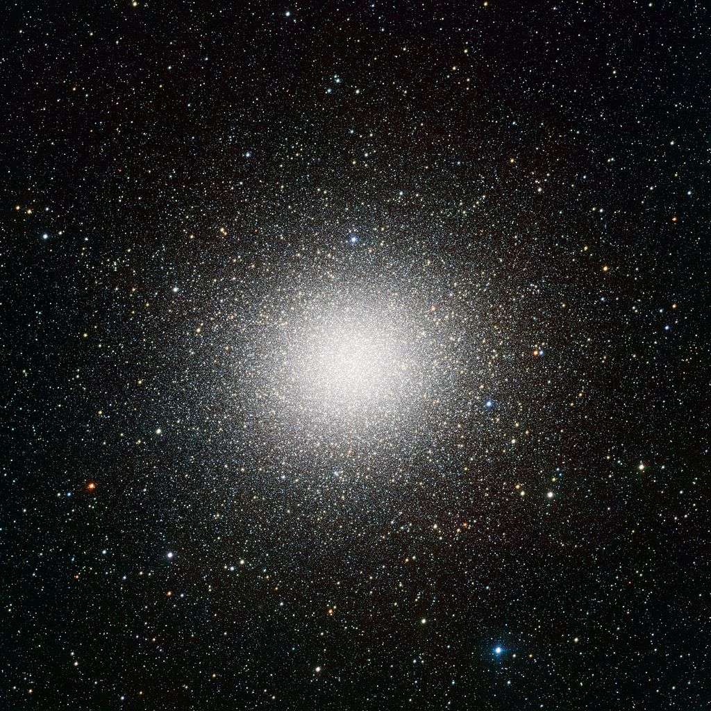 L'amas globulaire Omega Centauri vu depuis le VST de l'ESO1. © ESO/Inaf-VST/OmegaCAM, CC by-nc 4.0