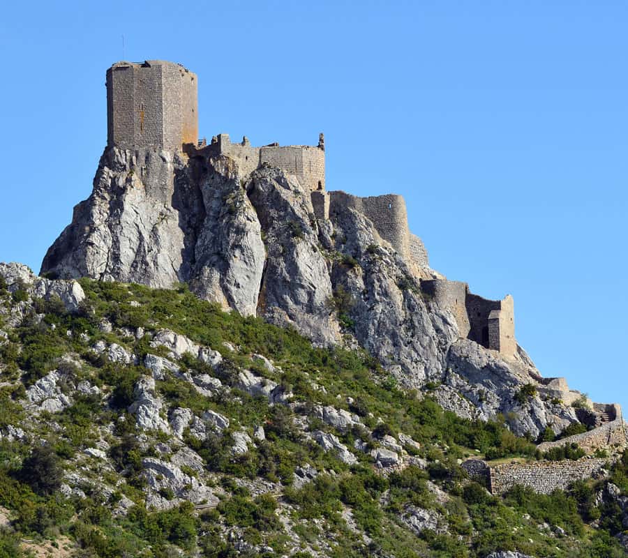 Le château de Quéribus se situe dans l'Aude, tout près du département des Pyrénées-Orientales. © BlueBreeze, <em>Wikimedia Commons,</em> CC by-sa 3.0