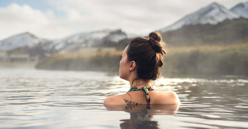 Les sources d'eau chaude sont un bienfait pour la peau. © Gorodisskij, Shutterstock