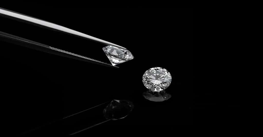 Quelles sont les caractéristiques du diamant ? © Manutsawee, Fotolia
