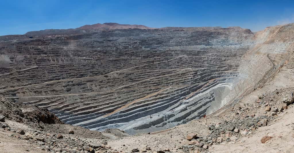 Mine de Chuquicamata. © Diego Delso, Wikimedia commons, CC by-sa 4.0