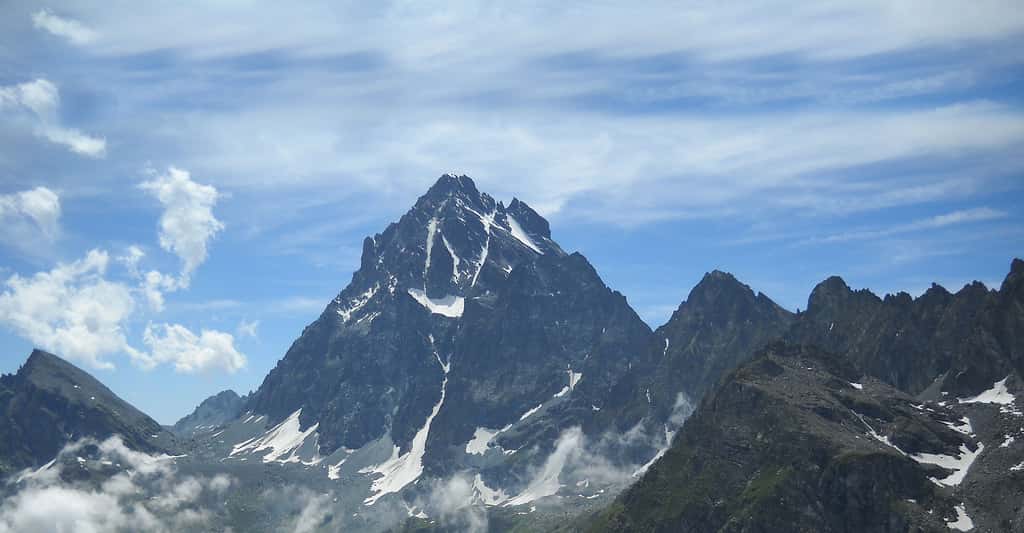 Le mont Viso. © Martin.ale, Wikimedia commons, CC by-sa 3.0