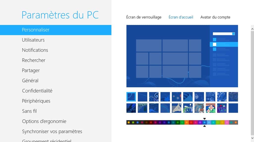 Point d’entrée obligé avec Windows 8, l’écran d’accueil peut être personnalisé au niveau de ses couleurs et de ses décorations. Mais il est impossible de remplacer le fond coloré par une image personnelle. © Eureka Presse