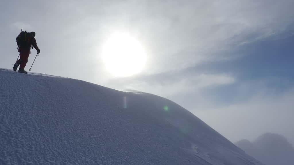 Ascension du volcan Ruapehu (2.800 mètres) en hiver. © Bruno Cédat