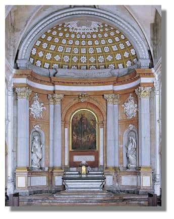 Ensemble du maître-autel de la chapelle du collège de l'Arc, Dole - Photo :  Inv. Y. Sancey - &copy;  Inventaire général, ADAGP, 1997 