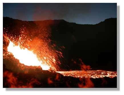 Eruption du 11 Juin 2003 &copy; Photo Philippe Mespoulhé