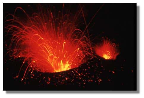 Yasur, le volcan actif le plus accessible au monde