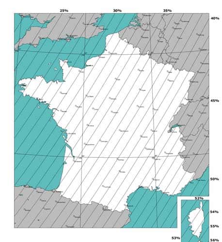 <br />Fig. 3 : Grandeur de l'éclipse à sa phase partielle maximale pour l'ensemble du territoire français &copy;  Reproduction et utilisation interdites. 