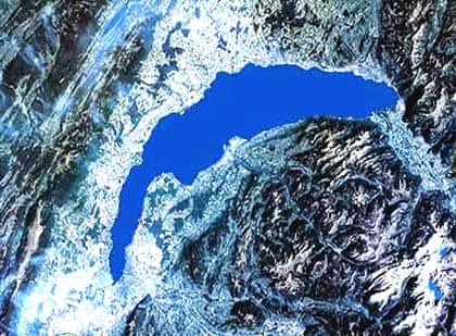 Vue satellite du Lac Léman. 