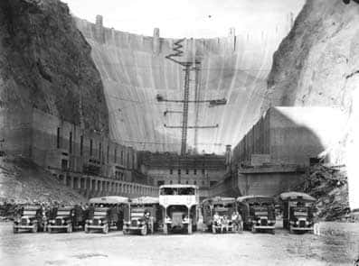 La construction du barrage Hoover. © DR