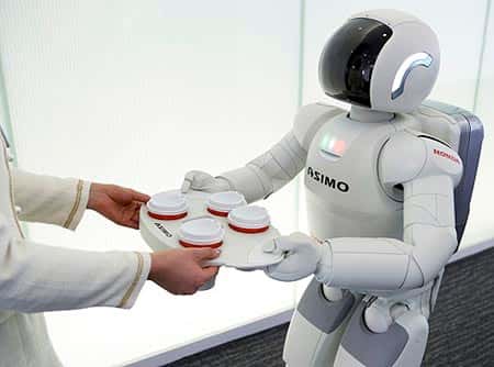 Les robots à notre service : une image encore loin du quotidien. © Honda